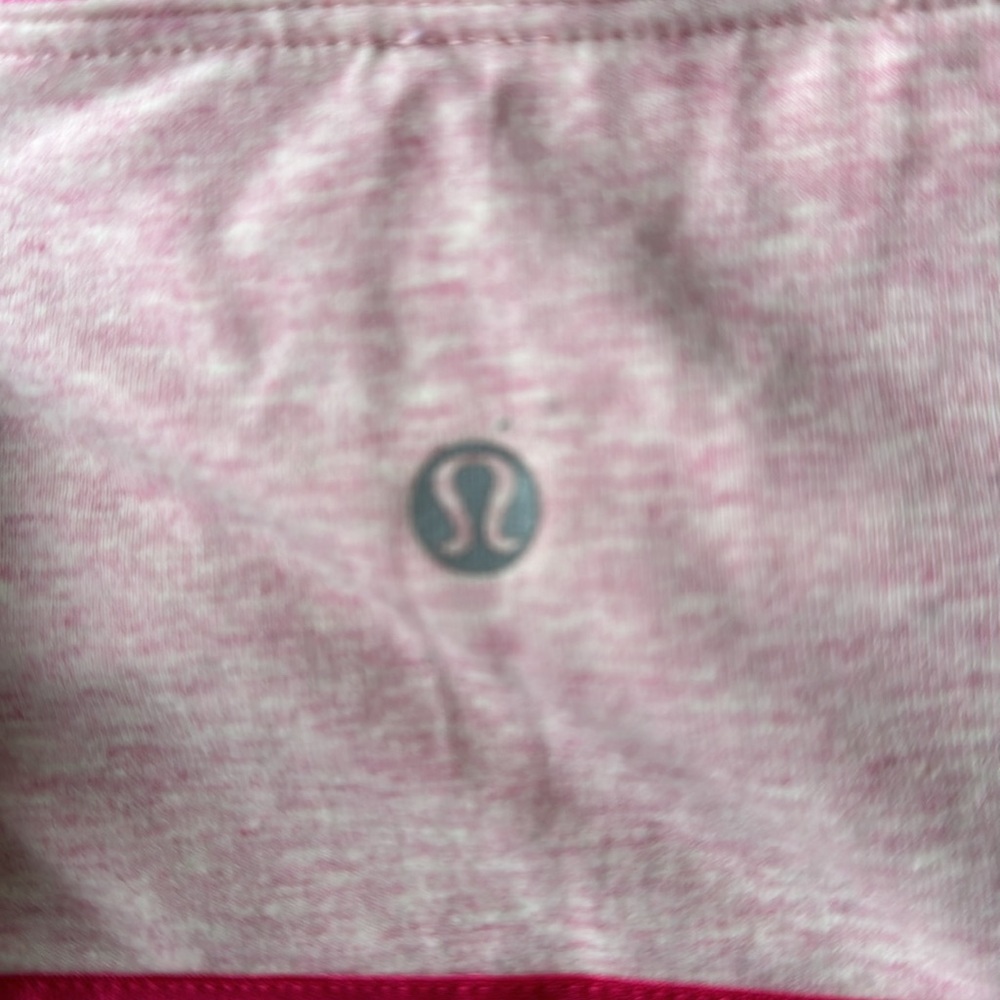 Lululemon Move Tank Size 6
NWT - Picture 5 of 8